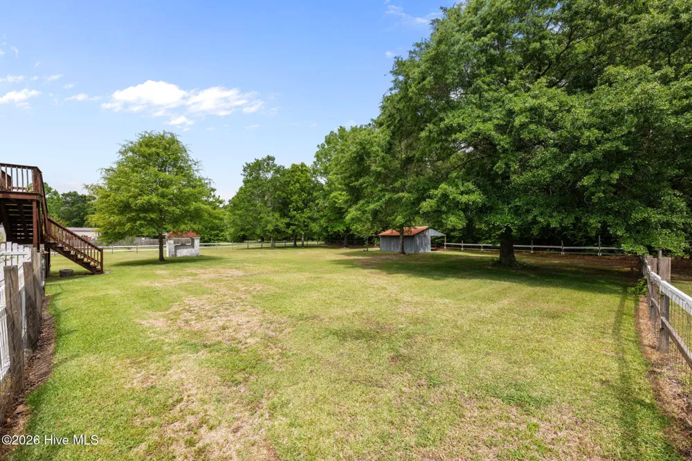 362 Lees Chapel Road Pollocksville, NC 28573