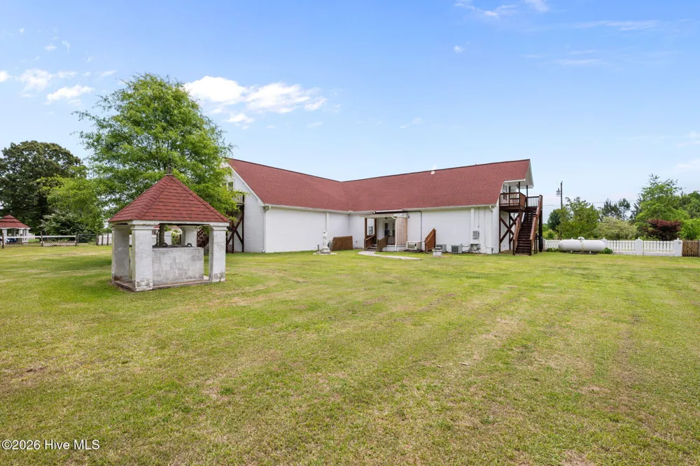 362 Lees Chapel Road Pollocksville, NC 28573