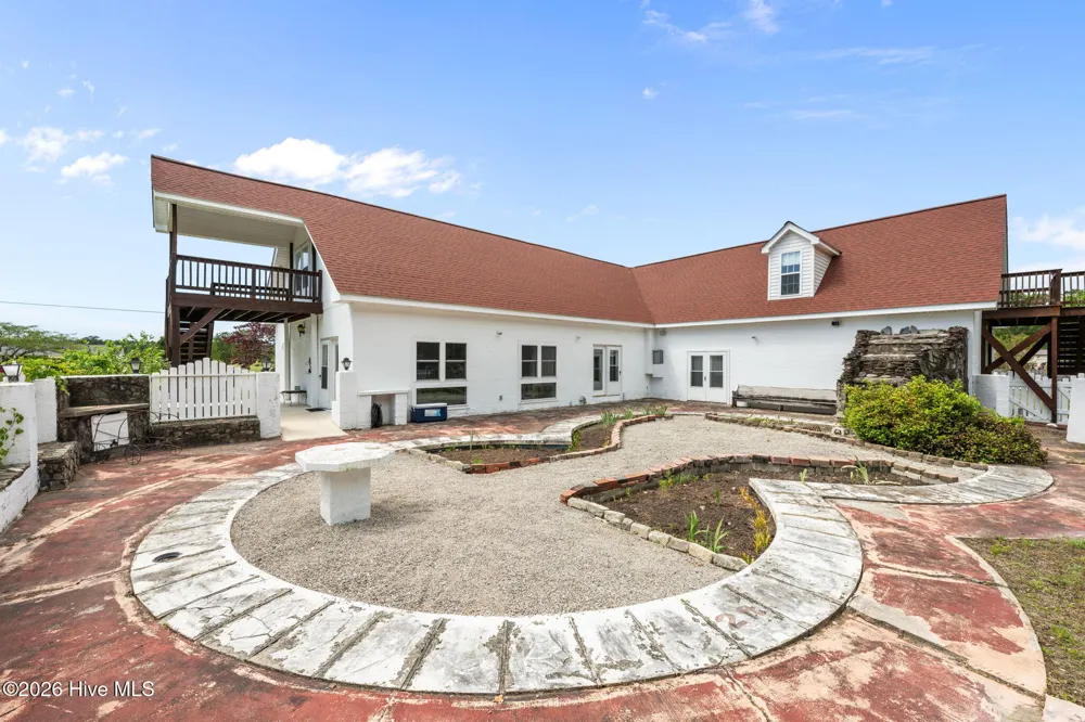 362 Lees Chapel Road Pollocksville, NC 28573