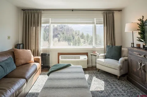 314 Tamarron Drive #304