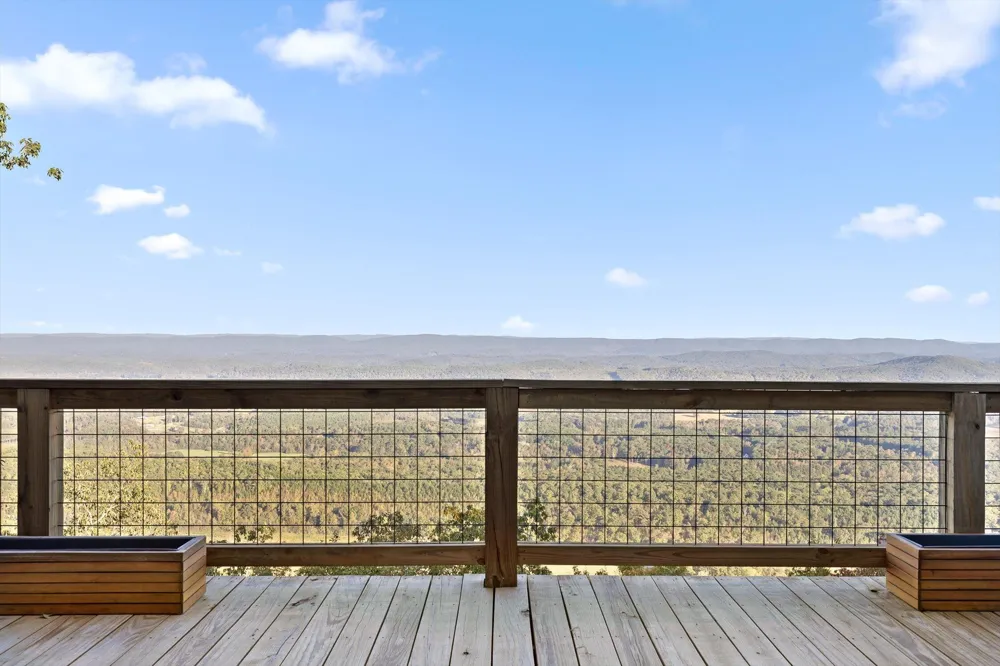 895 Hidden Brow Road Menlo, GA 30731