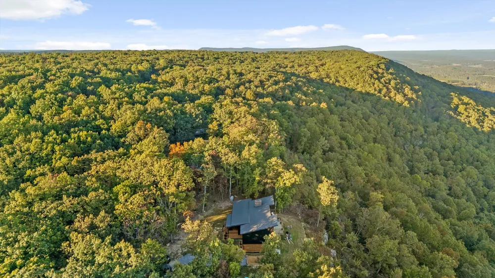 895 Hidden Brow Road Menlo, GA 30731