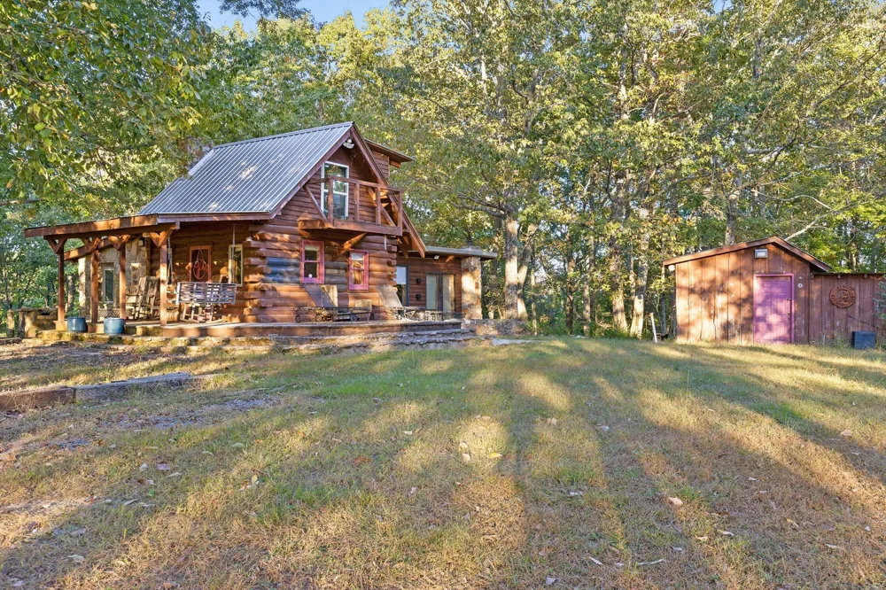 895 Hidden Brow Road Menlo, GA 30731
