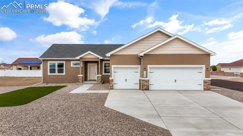 729 E Campbell Lane Pueblo West, CO 81007