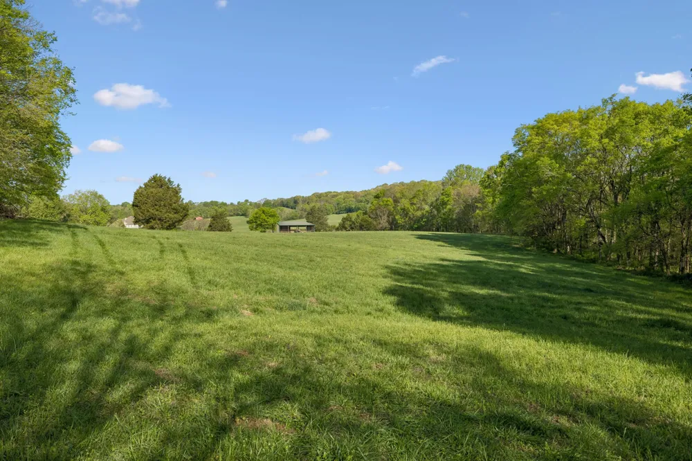 6666 Cross Keys Rd College Grove, TN 37046