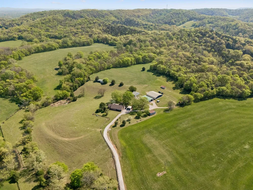 6666 Cross Keys Rd College Grove, TN 37046