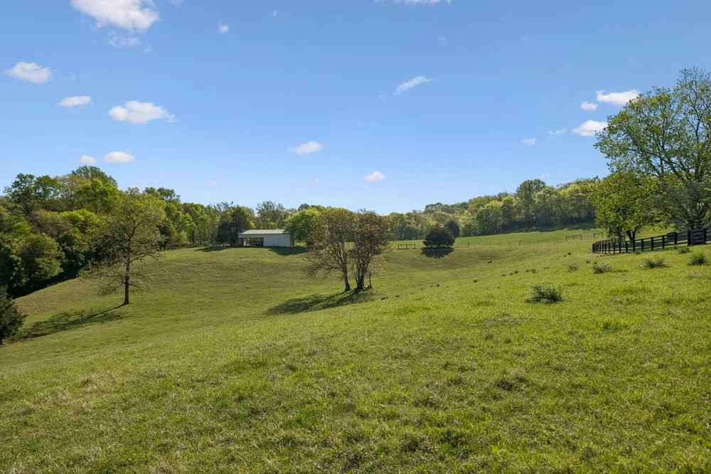 6666 Cross Keys Rd College Grove, TN 37046