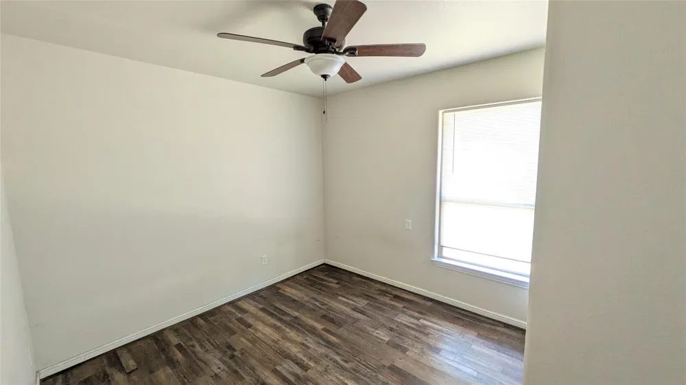 409 Giles Street Mineola, TX 75773