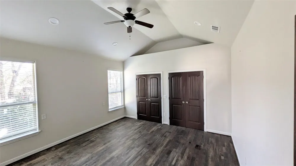 409 Giles Street Mineola, TX 75773