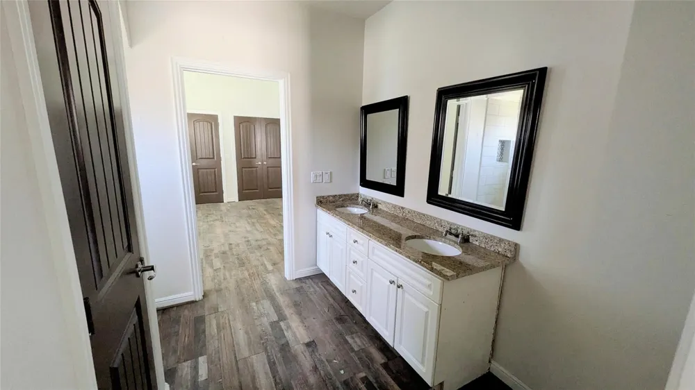 409 Giles Street Mineola, TX 75773