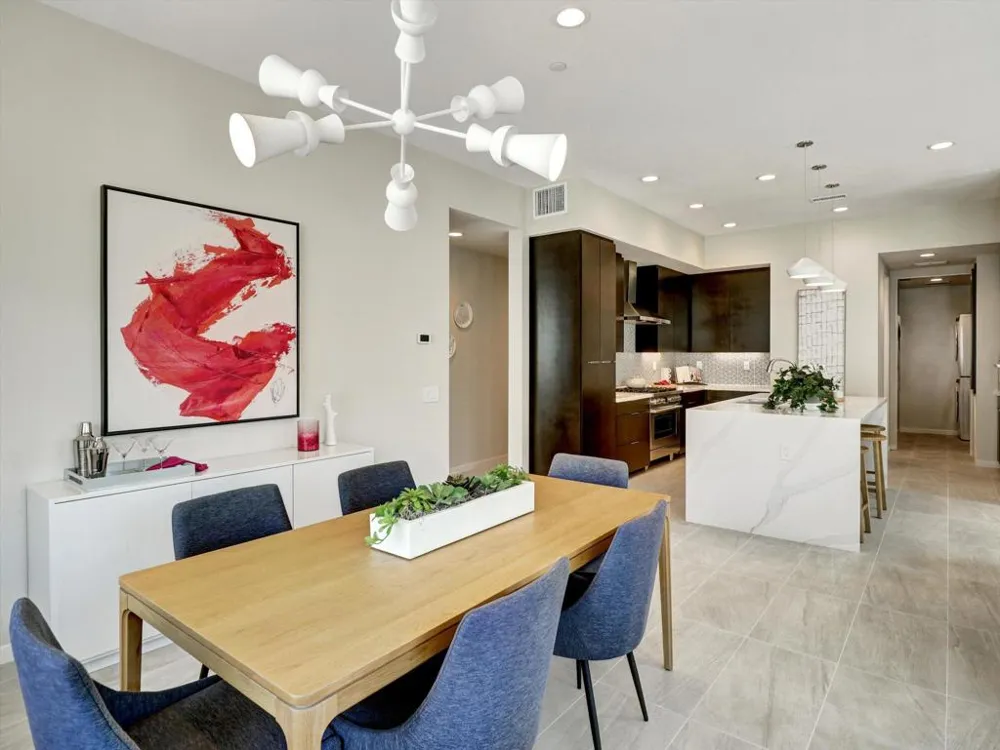 798 Obsidian Loop E Palm Springs, CA 92264