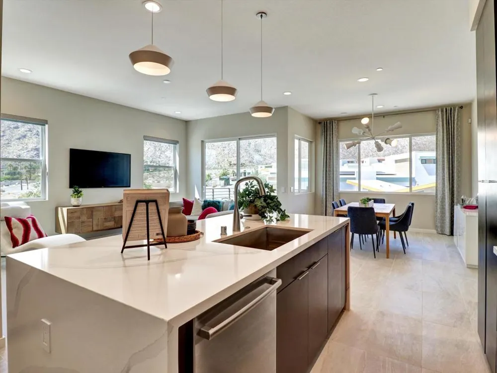798 Obsidian Loop E Palm Springs, CA 92264