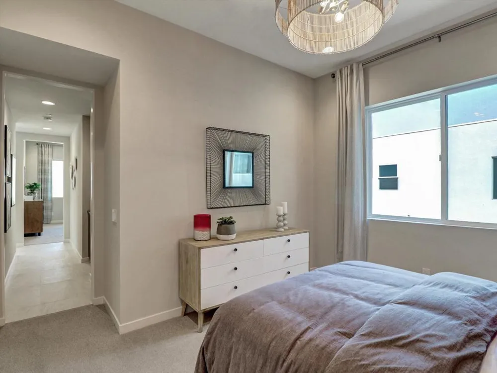 798 Obsidian Loop E Palm Springs, CA 92264