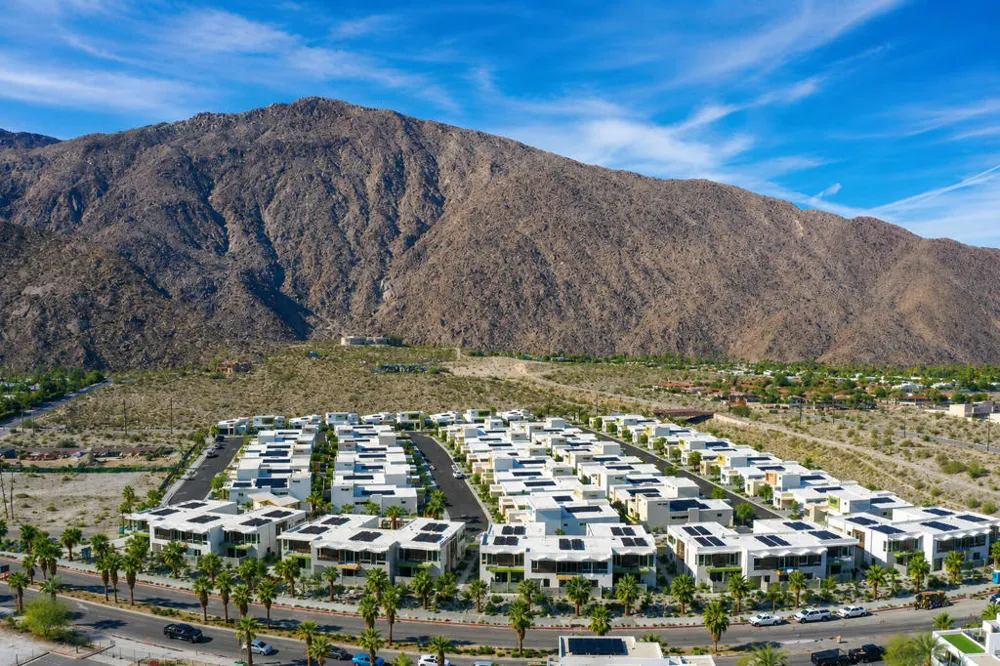 798 Obsidian Loop E Palm Springs, CA 92264