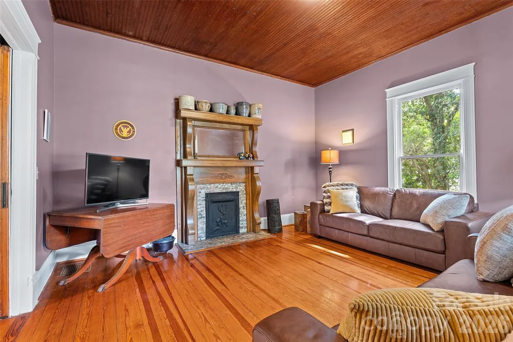 602 Main Street Davidson, NC 28036