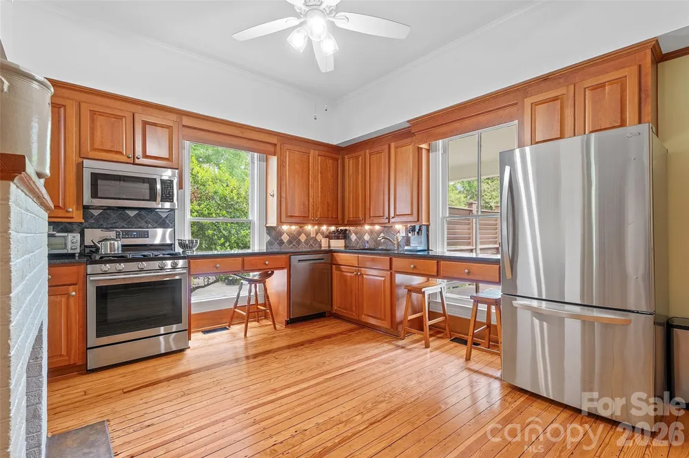 602 Main Street Davidson, NC 28036