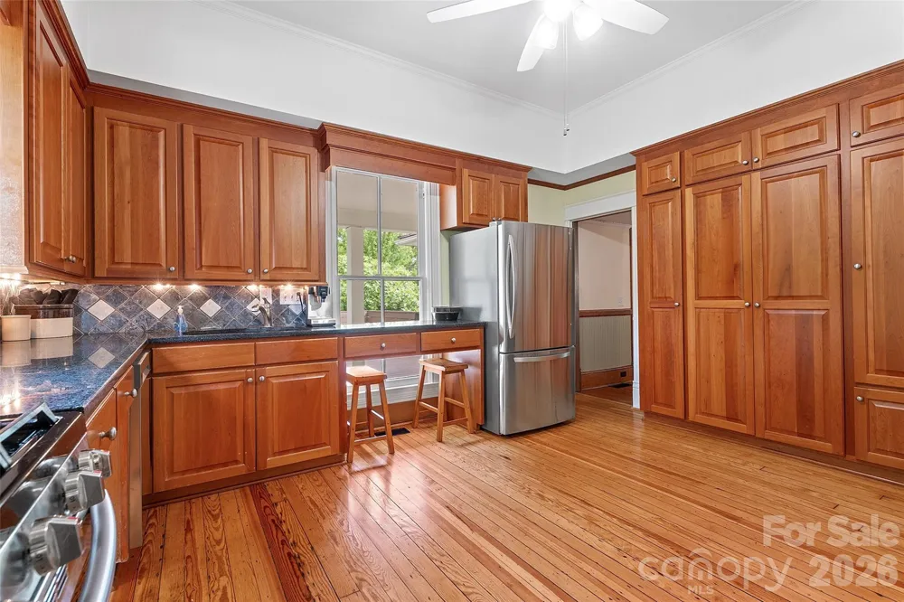 602 Main Street Davidson, NC 28036