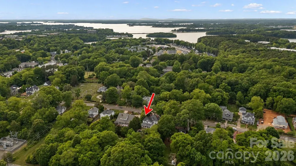 602 Main Street Davidson, NC 28036