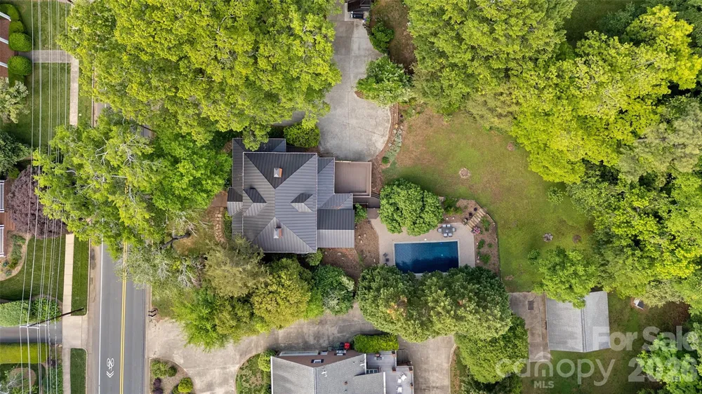 602 Main Street Davidson, NC 28036