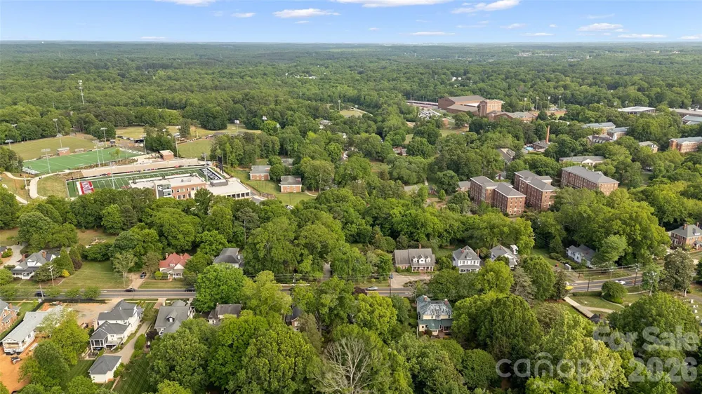 602 Main Street Davidson, NC 28036