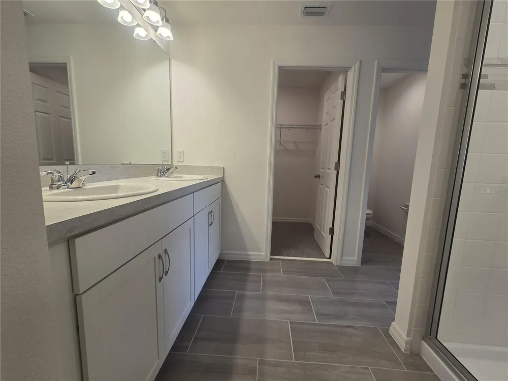 2536 STARRY POINT St Cloud, FL 34769