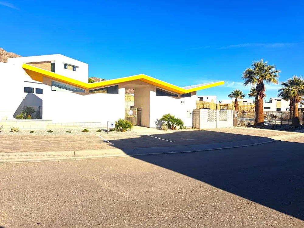 730 Obsidian Loop E Palm Springs, CA 92264
