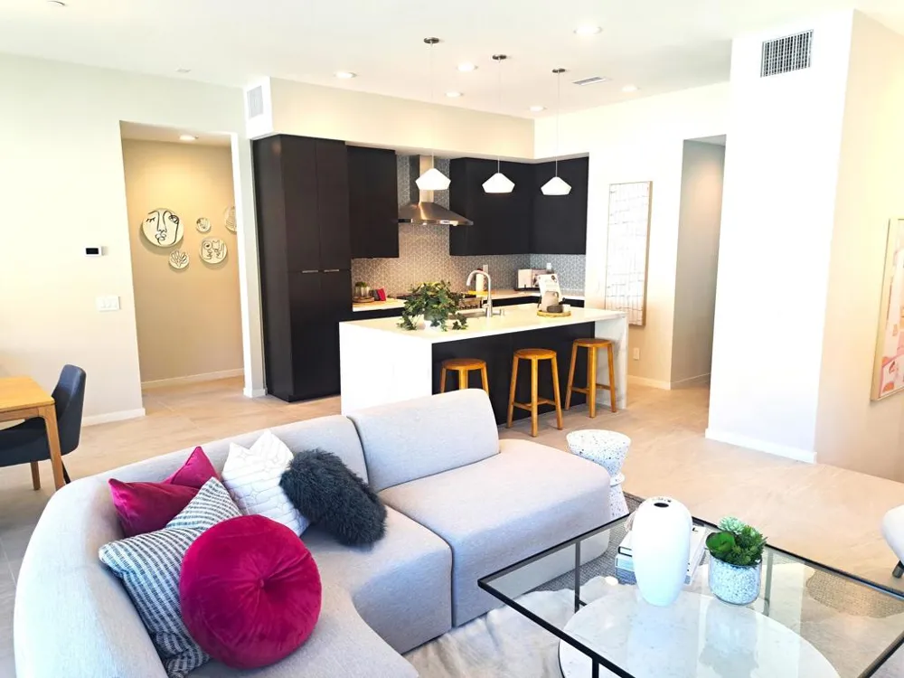 730 Obsidian Loop E Palm Springs, CA 92264