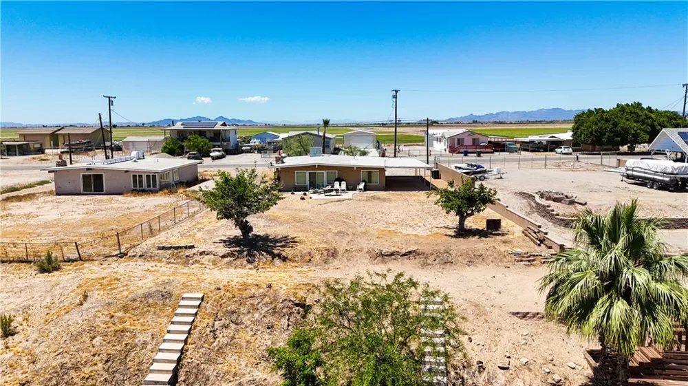 1526 Riviera Dr. Blythe, CA 92225