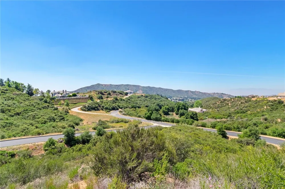 39510 Eastview Court Yucaipa, CA 92399
