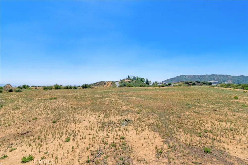 39510 Eastview Court Yucaipa, CA 92399