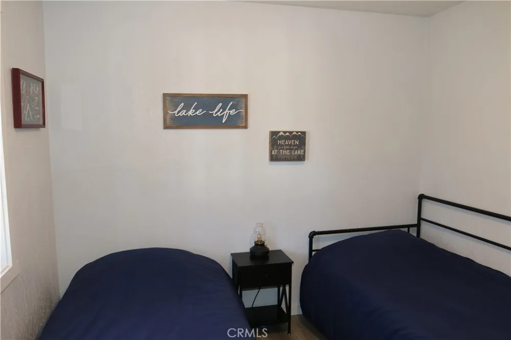 509 Moreno Sugarloaf, CA 92386