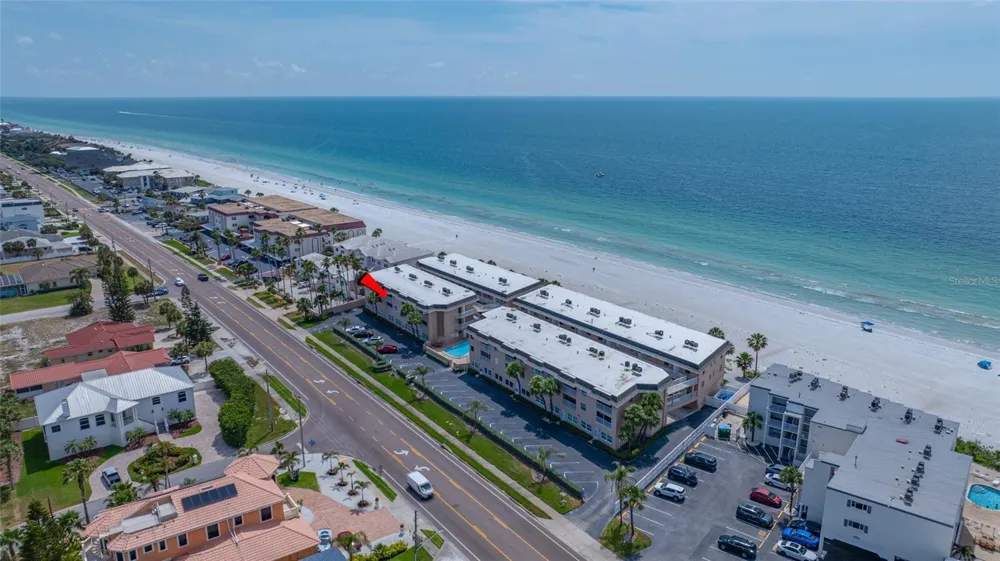 3100 GULF BOULEVARD #132 Belleair Beach, FL 33786