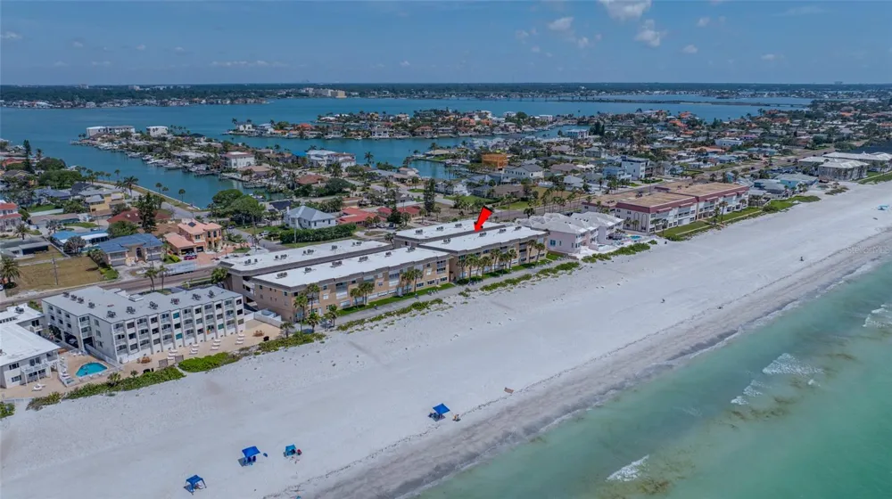 3100 GULF BOULEVARD #132 Belleair Beach, FL 33786