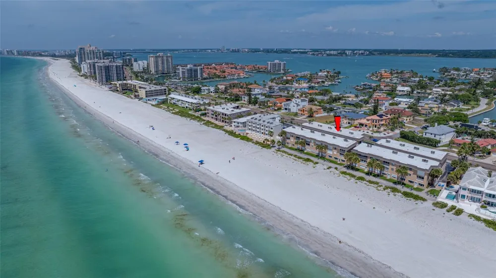 3100 GULF BOULEVARD #132 Belleair Beach, FL 33786