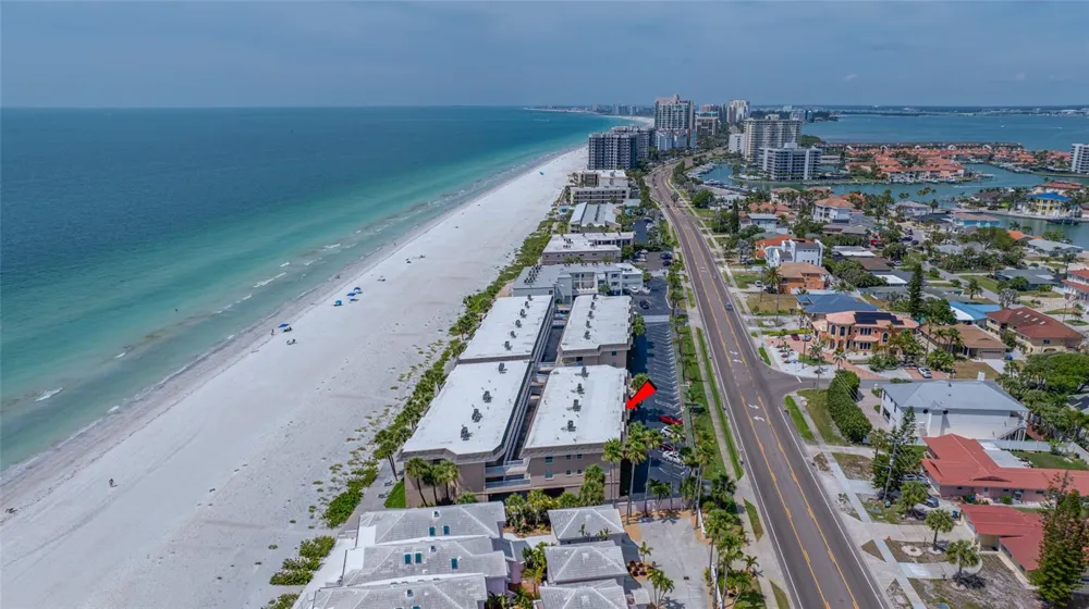 3100 GULF BOULEVARD #132 Belleair Beach, FL 33786