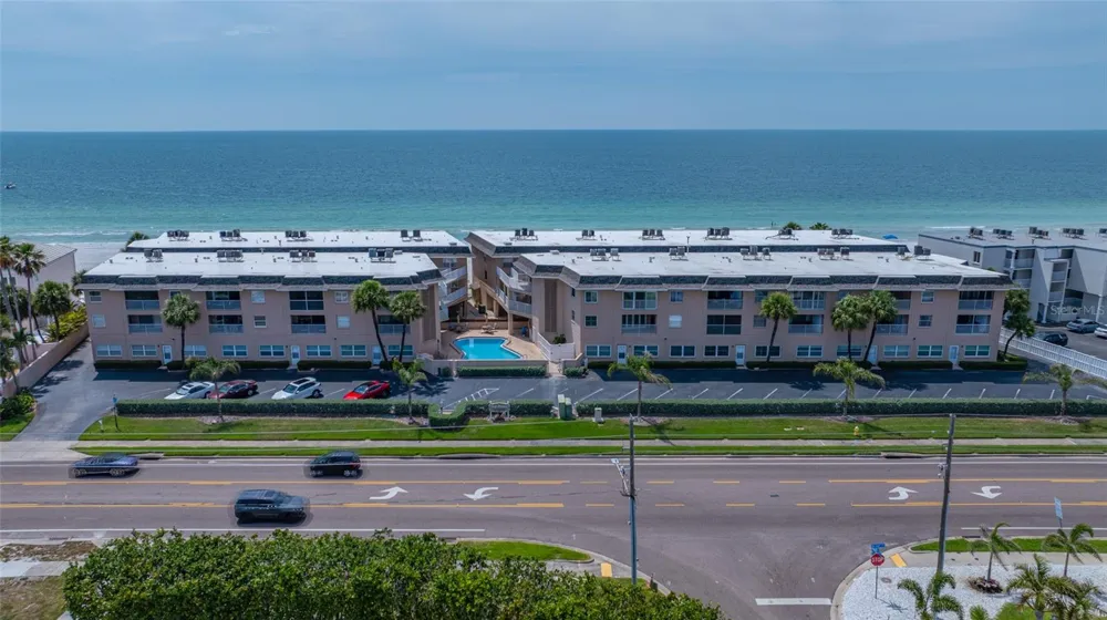 3100 GULF BOULEVARD #132 Belleair Beach, FL 33786