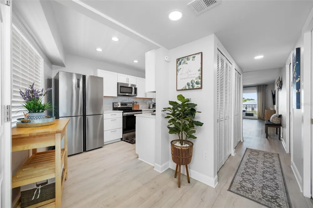 3100 GULF BOULEVARD #132 Belleair Beach, FL 33786