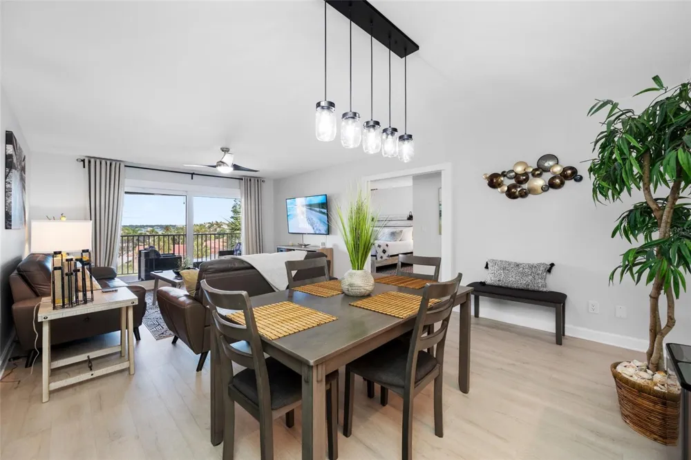 3100 GULF BOULEVARD #132 Belleair Beach, FL 33786