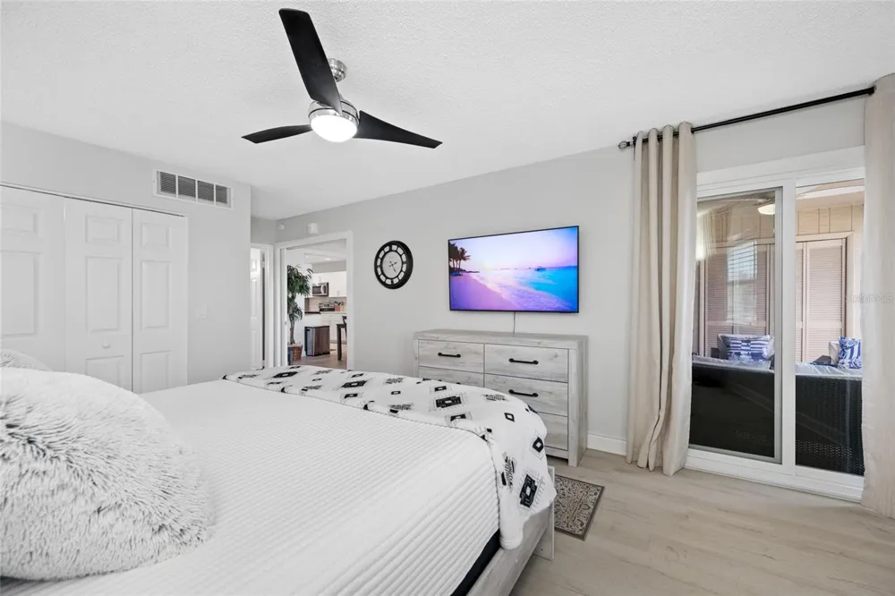 3100 GULF BOULEVARD #132 Belleair Beach, FL 33786