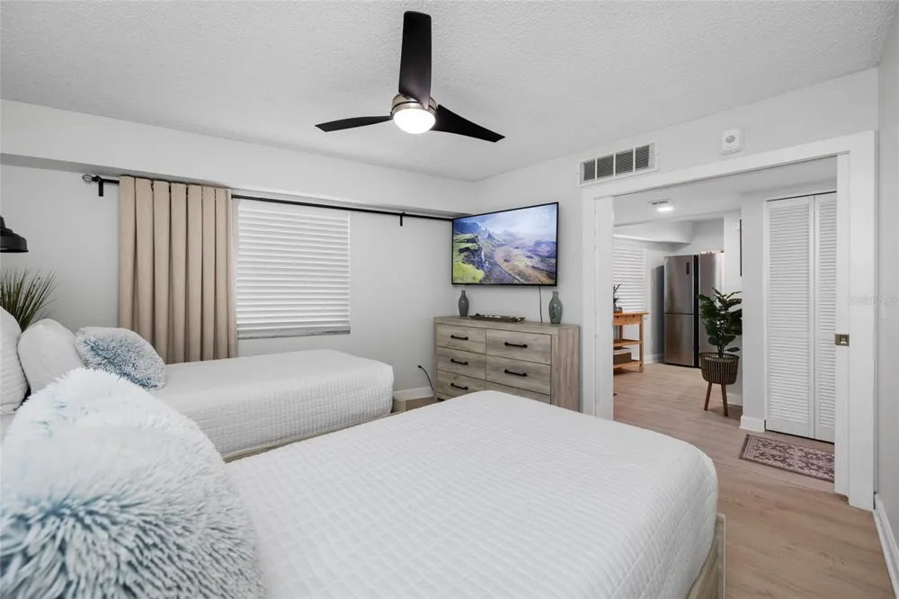 3100 GULF BOULEVARD #132 Belleair Beach, FL 33786