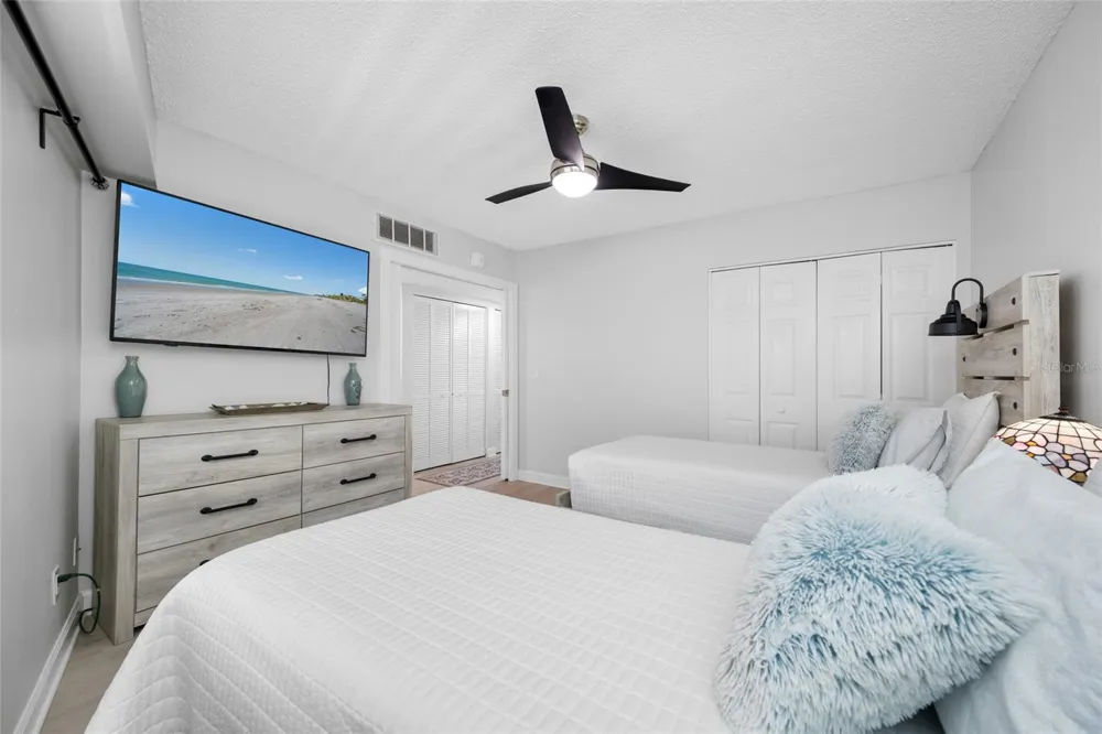 3100 GULF BOULEVARD #132 Belleair Beach, FL 33786