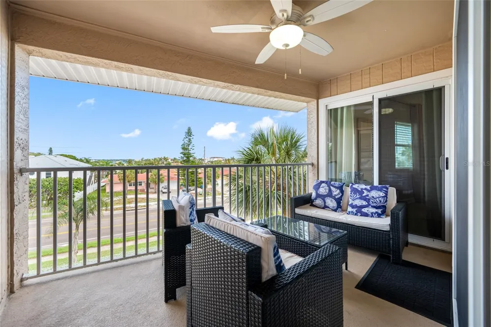 3100 GULF BOULEVARD #132 Belleair Beach, FL 33786