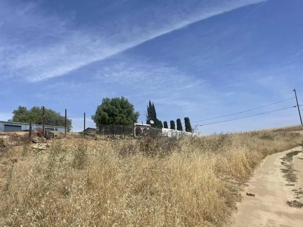 Julius San Lucas, CA 93954
