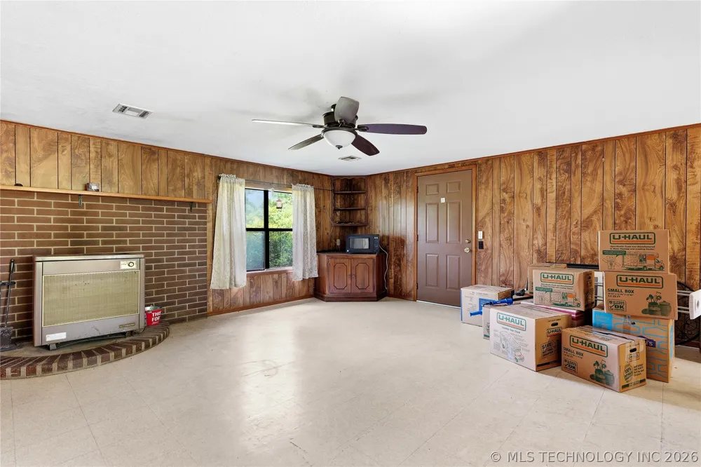 444851 Highway 10A Highway Gore, OK 74435