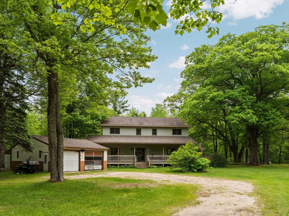 8415 W Workman Road Lake Township, MI 49651