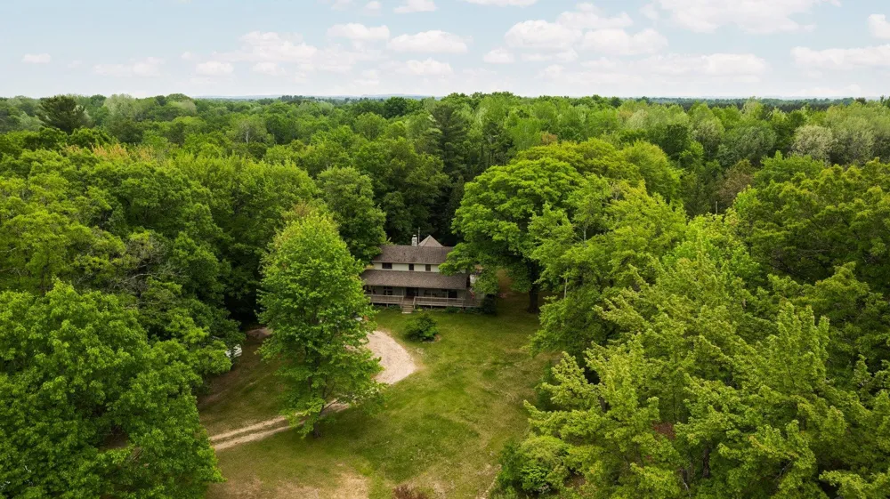 8415 W Workman Road Lake Township, MI 49651