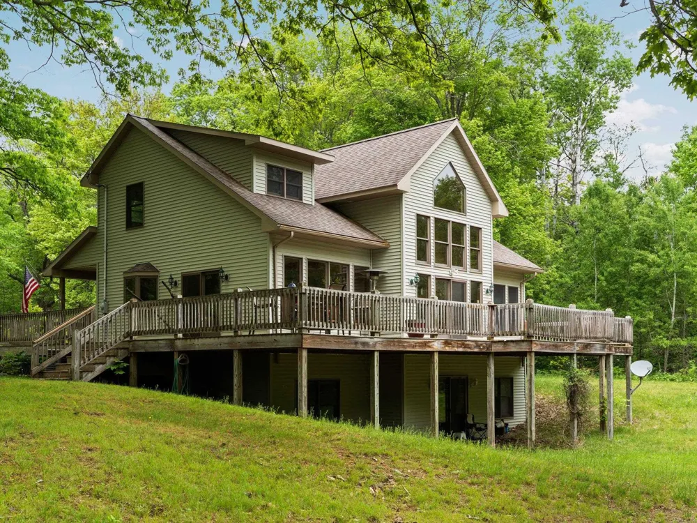 8415 W Workman Road Lake Township, MI 49651