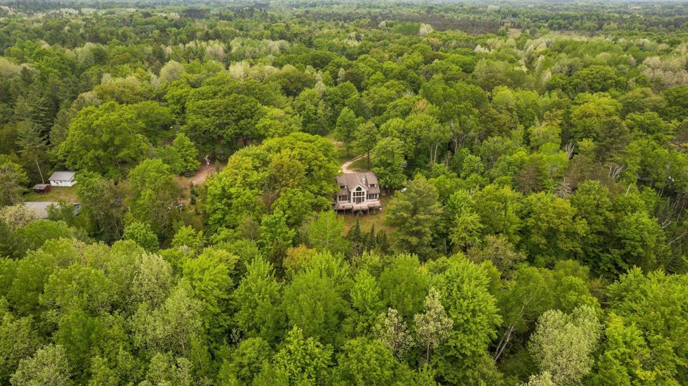 8415 W Workman Road Lake Township, MI 49651