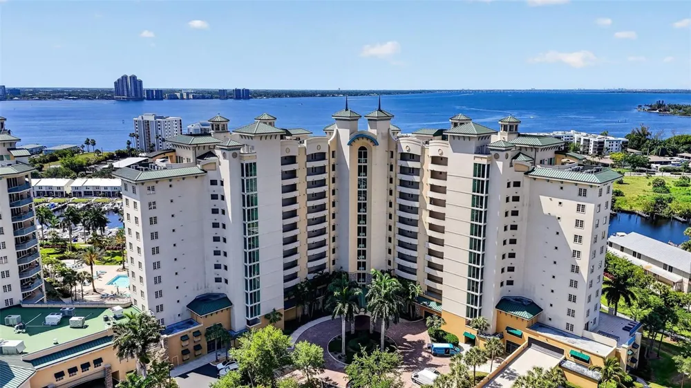3426 HANCOCK BRIDGE PARKWAY #503 North Fort Myers, FL 33903
