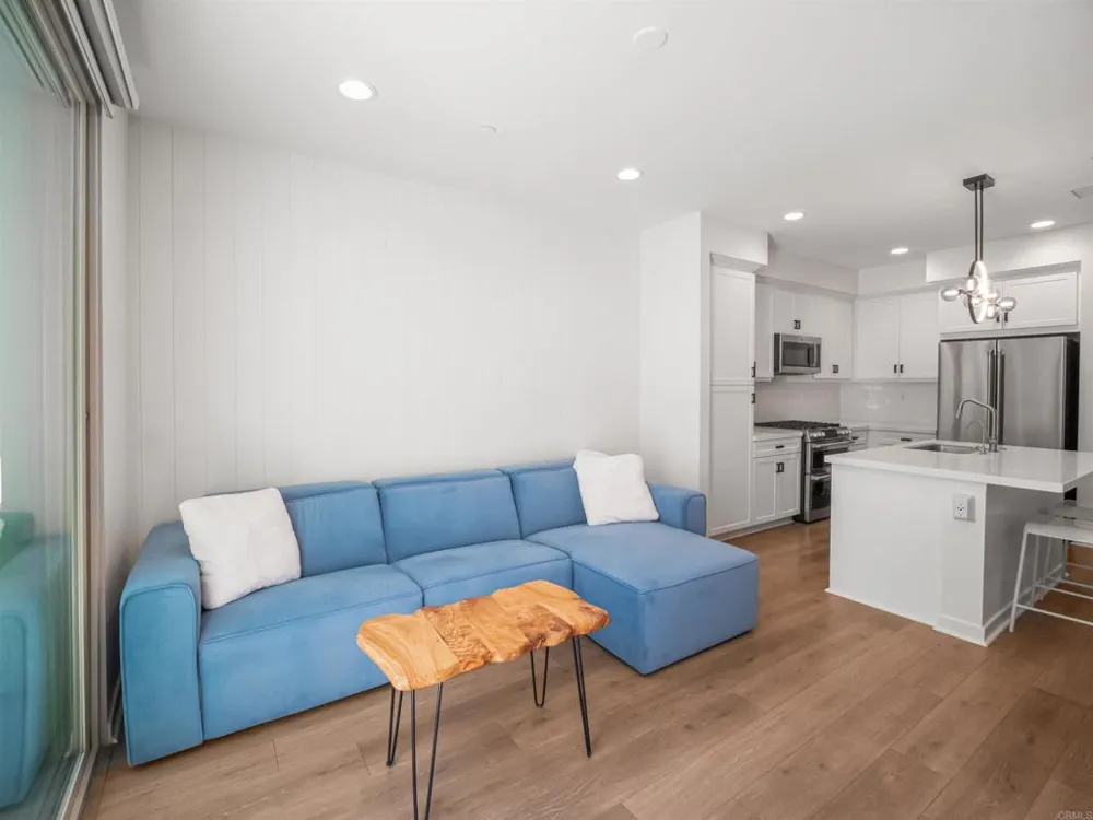 340 Millstream Court Santee, CA 92071